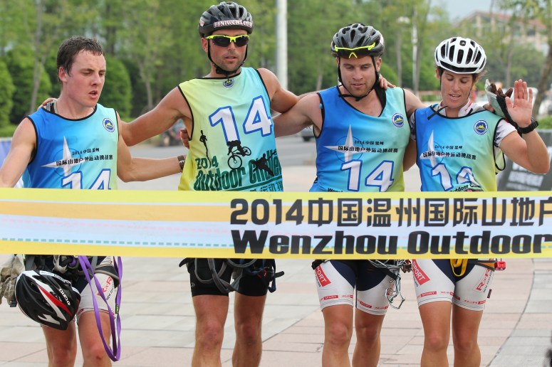 Team wrapping up day 1